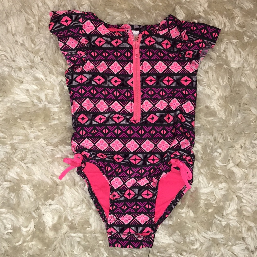 Toddler swimsuit ☀️